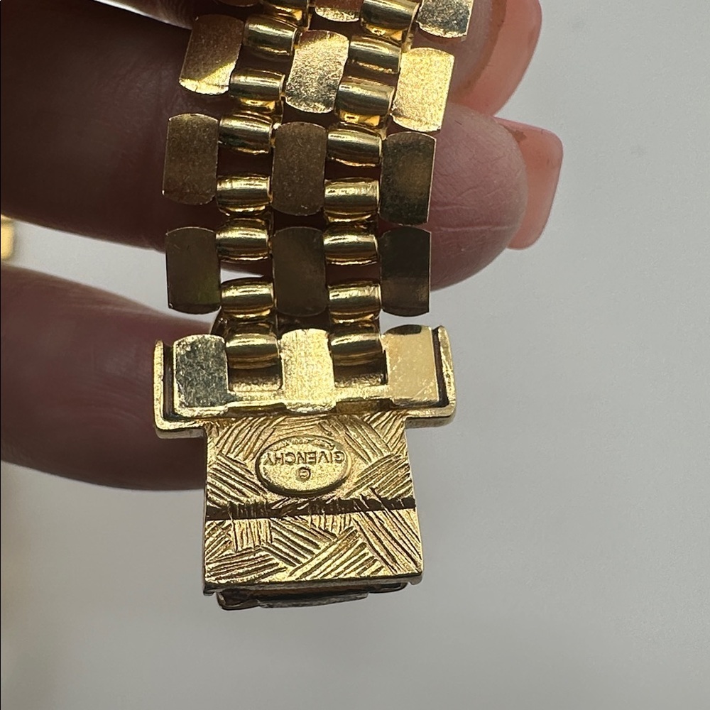 Vintage GIVENCHY Gold Tone Necklace With track link ruby Crystal - Picture 5 of 6